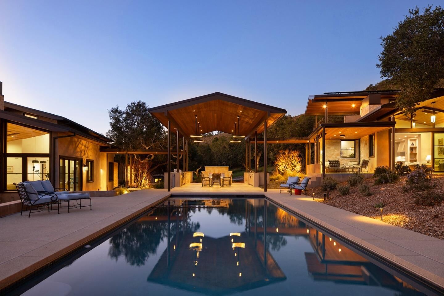 Property Photo: 71 Este Canada CA 93923