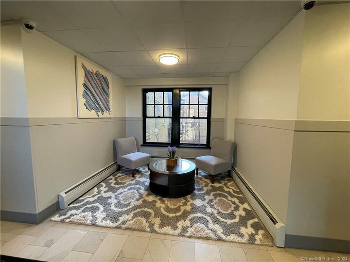 Property Photo:  213 Golden Hill Street 5G  CT 06604 