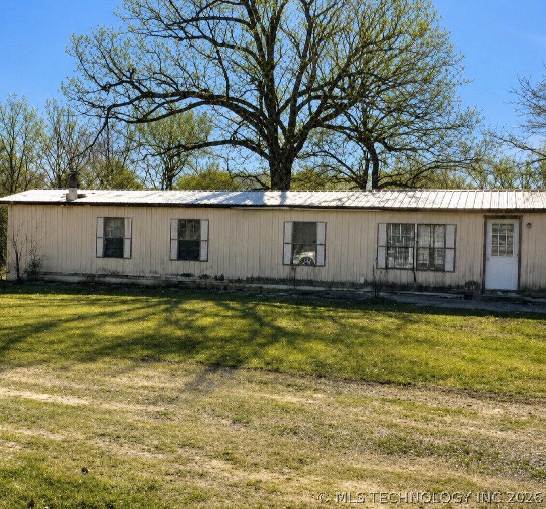 Property Photo:  419090 E 1139 Road  OK 74432 
