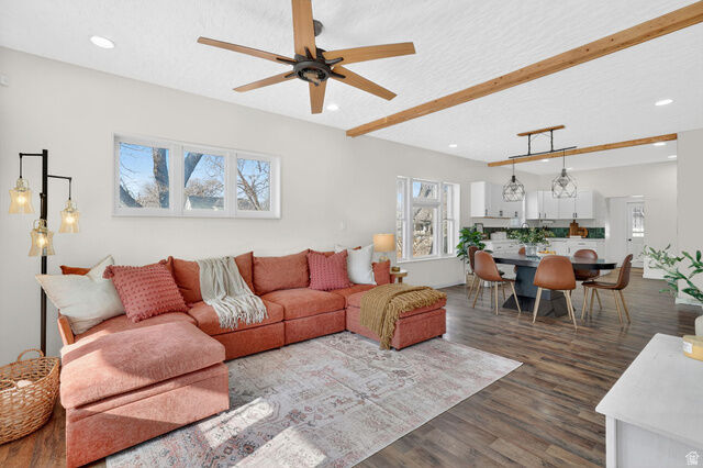 Property Photo: 902 27th St UT 84403