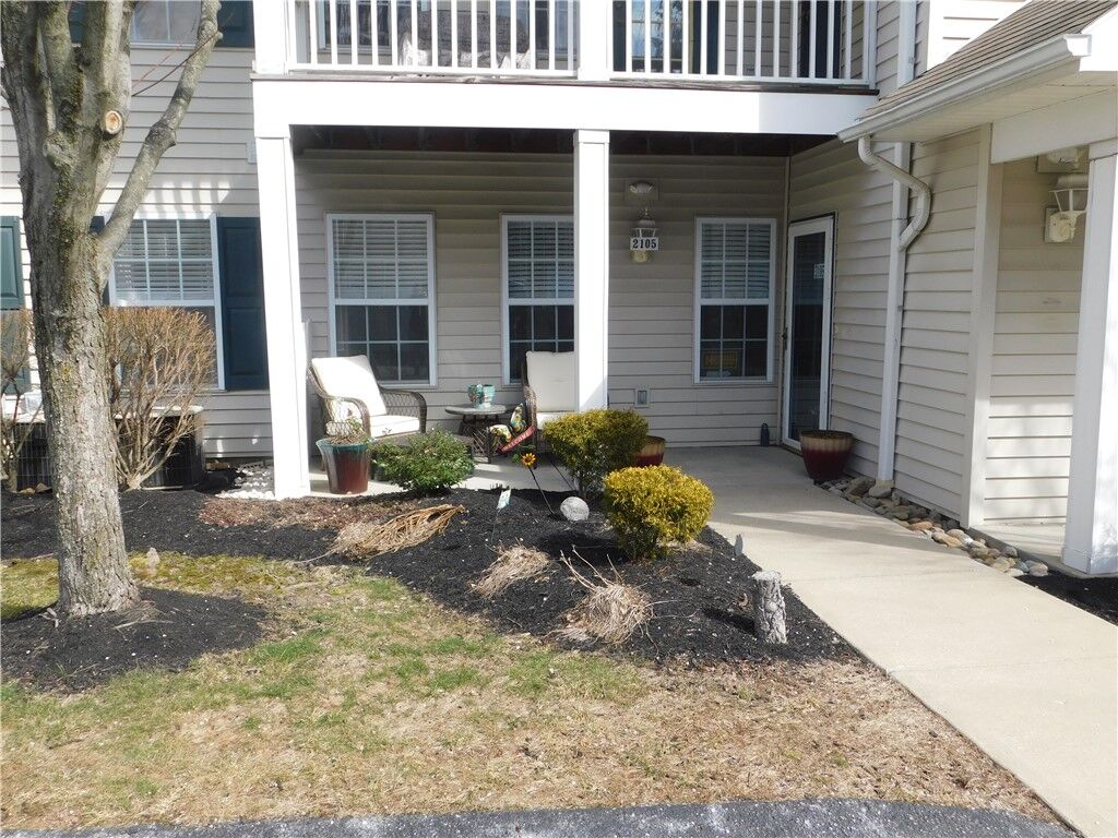 Property Photo:  2105 Lenox Drive  PA 15102 