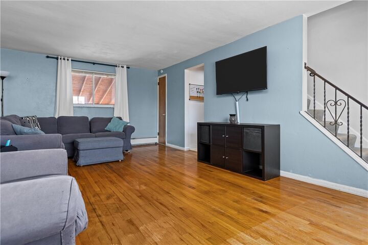 Property Photo:  444 Bartola St  PA 15243 