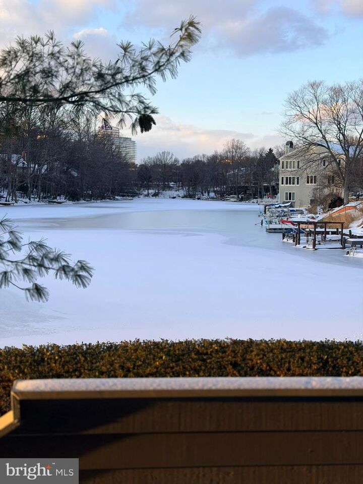 Property Photo:  11292 Harbor Court 1292  VA 20191 