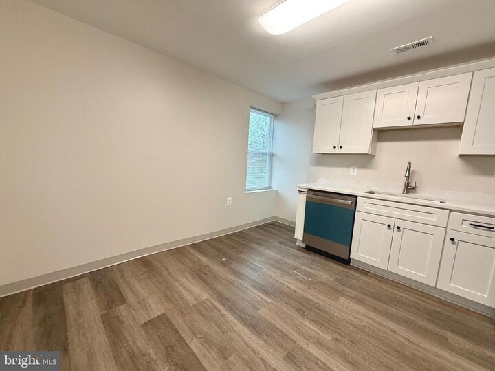 Property Photo:  21899 Three Notch Road Unit 6  MD 20653 