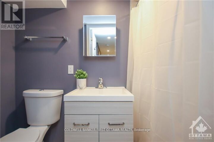 Property Photo:  135 Hawthorne Avenue B  ON K1S 0B2 