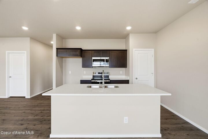 Property Photo:  3279 N Corvus St  ID 83854 