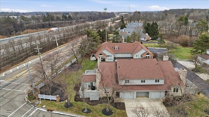 Property Photo:  5040 Blendon Pond Drive  OH 43081 