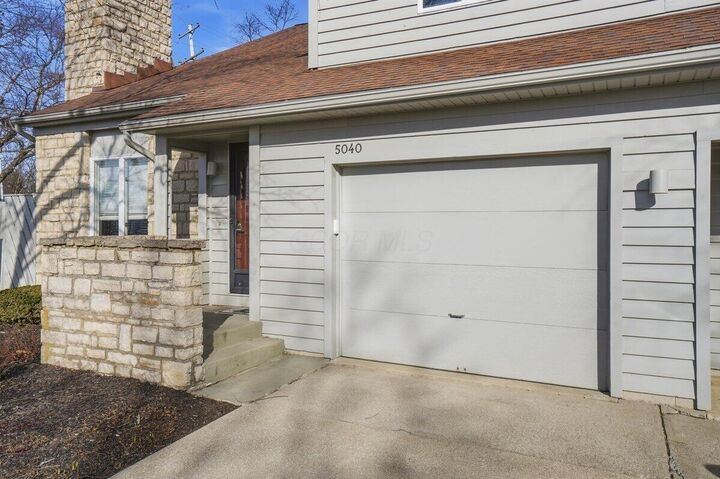 Property Photo:  5040 Blendon Pond Drive  OH 43081 