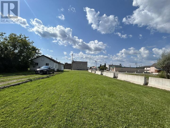 Property Photo:  133 Burns St  ON P0T 1C0 