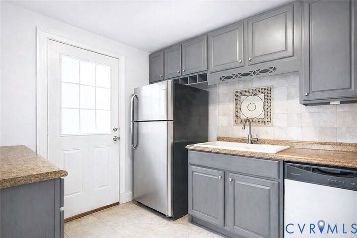 Property Photo: 322 Jackson Avenue VA 23834