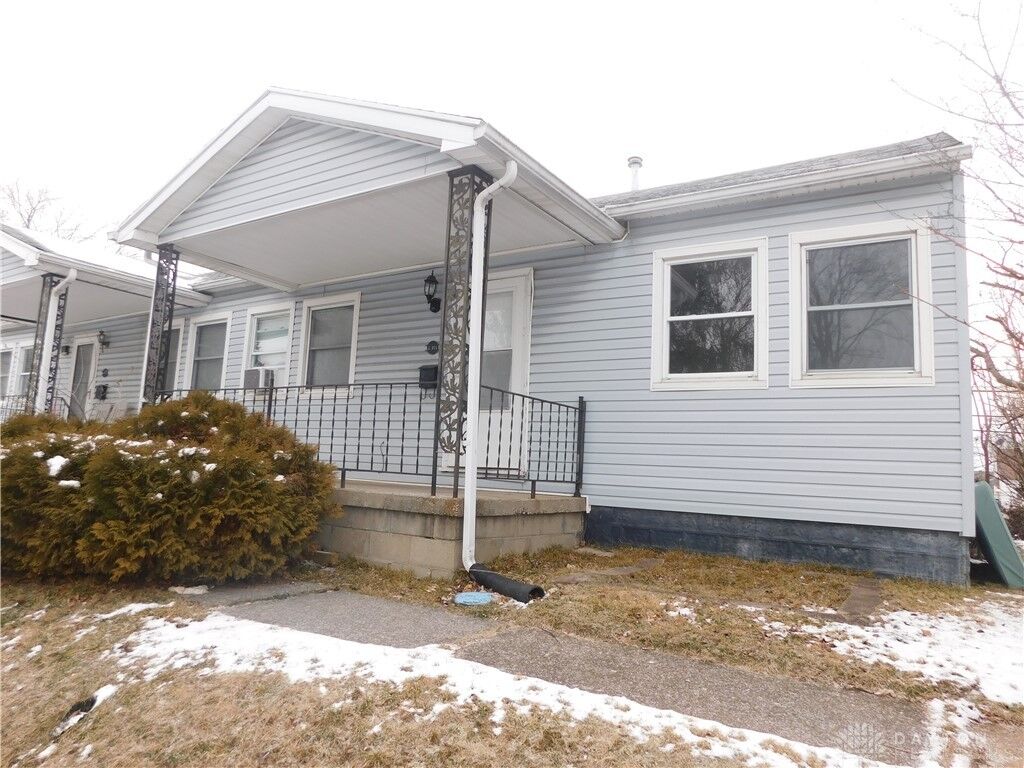 Property Photo: 906 Catherine Street 908 OH 45505