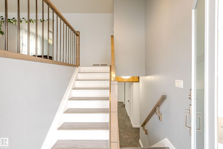 Photo de la propriété:  5221 51 A Avenue  AB T0G 1L0 