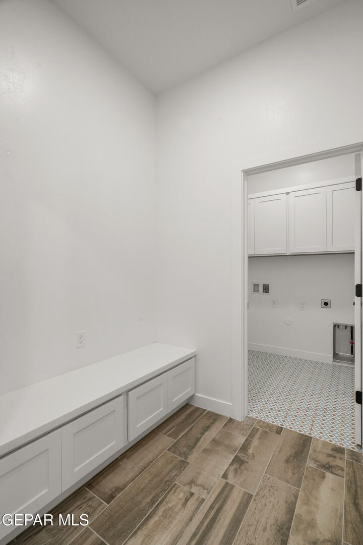 Property Photo: 1821 Schyler Love Lane TX 79928