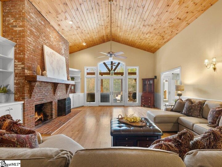 Property Photo: 125 Stonewall Drive SC 29693