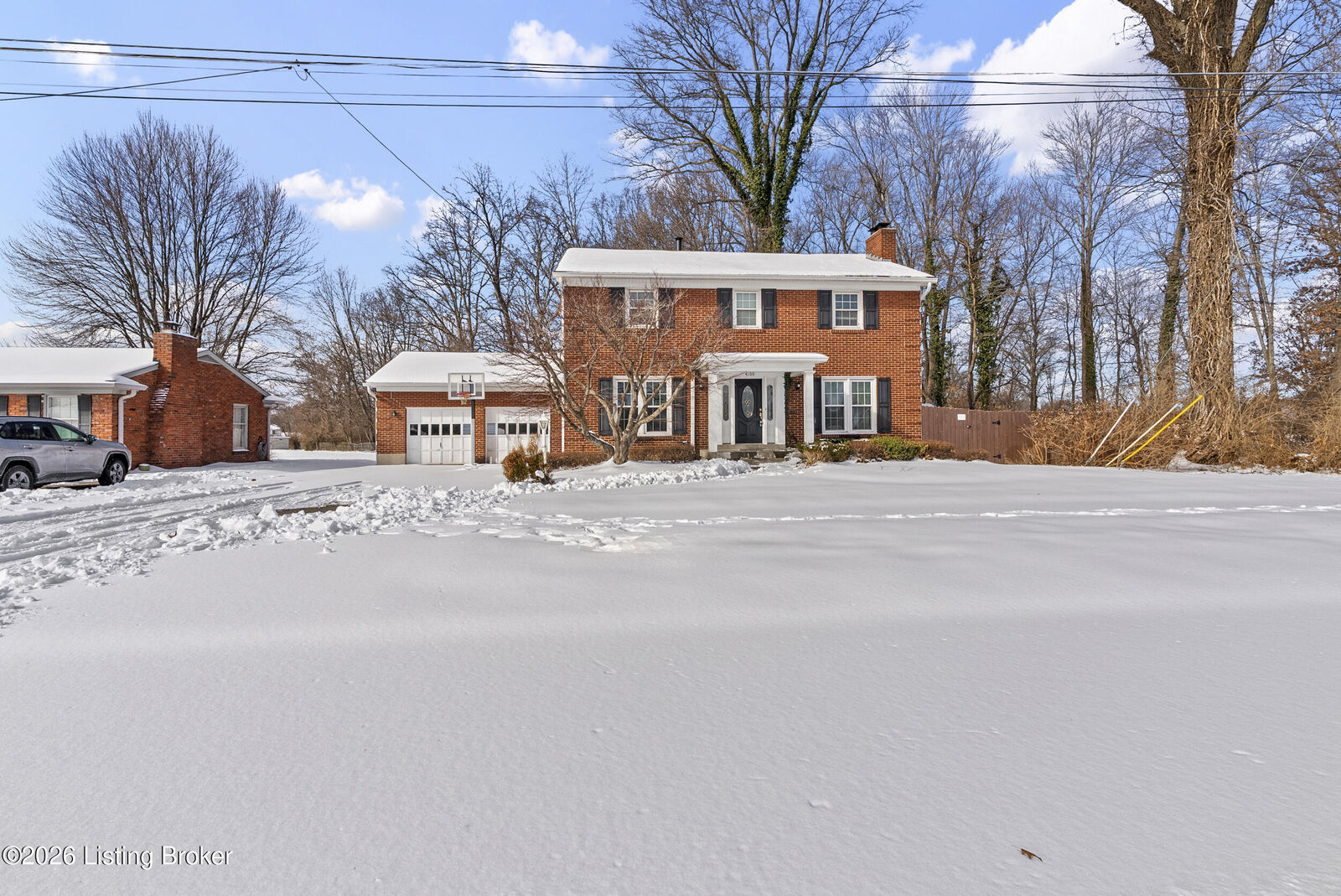 Property Photo:  4100 Roxbury Rd  KY 40218 