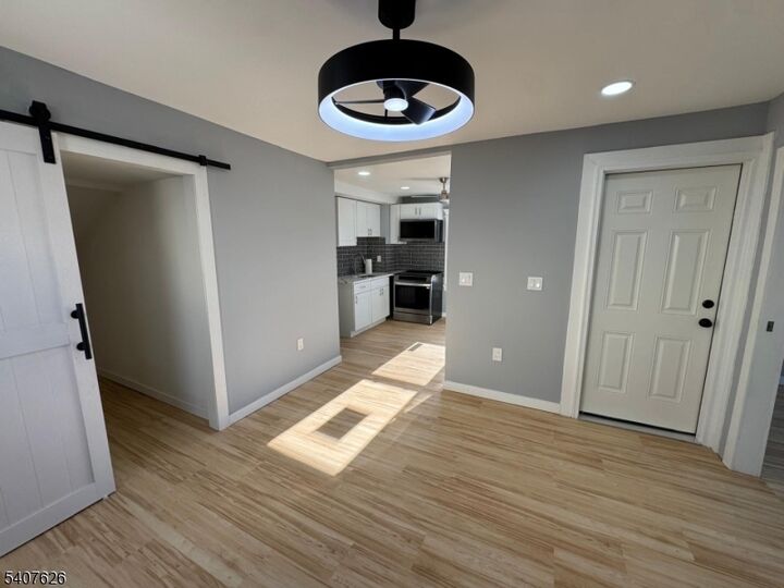 Property Photo:  166 Rutherford Pl  NJ 07031 