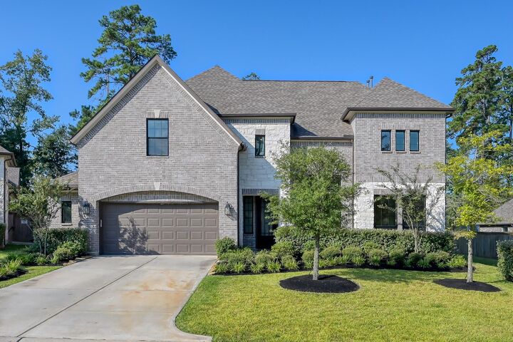 Property Photo: 359 Calmato Woods Way TX 77318