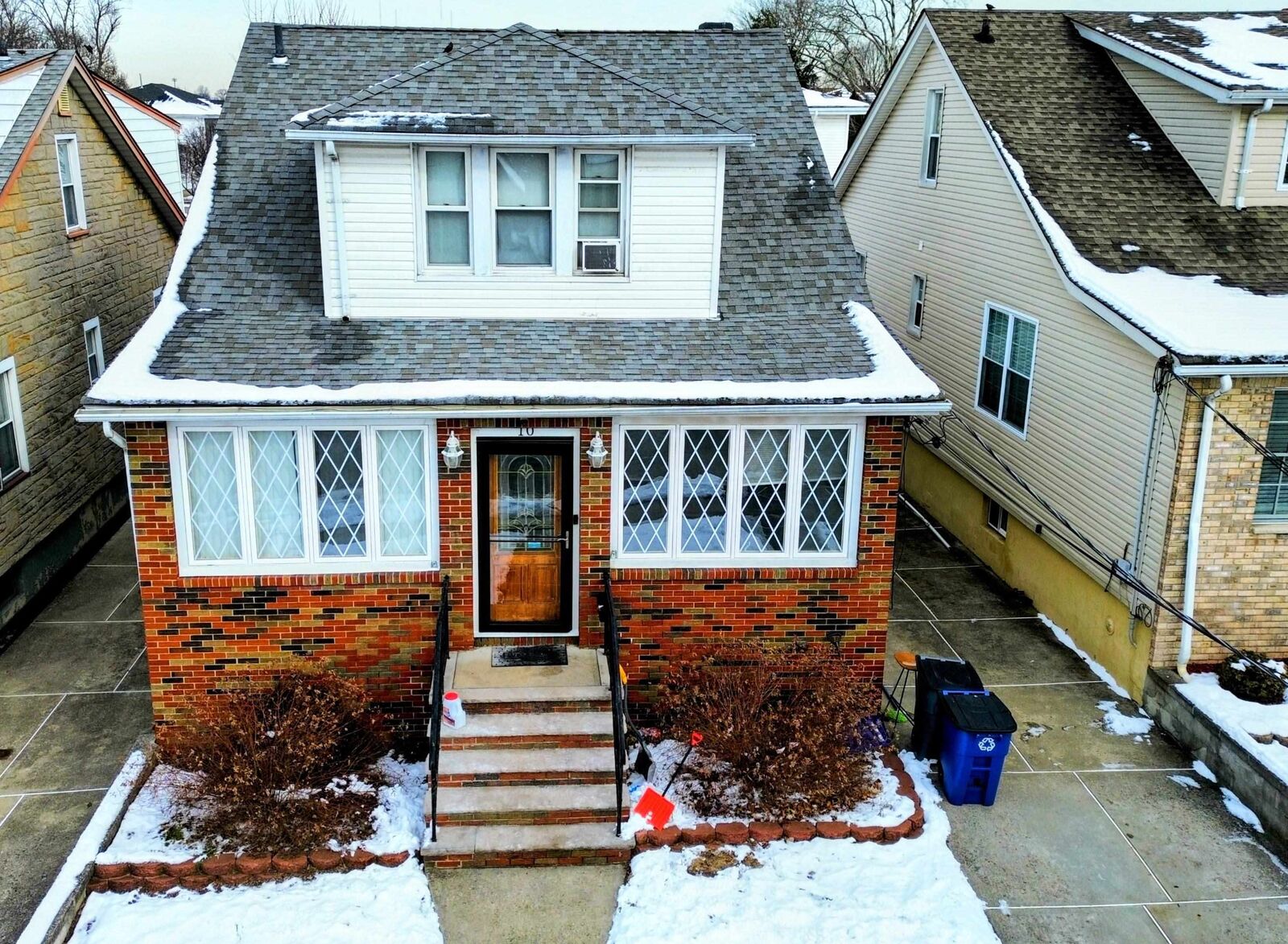 Property Photo: 10 Raydol Ave NJ 07094