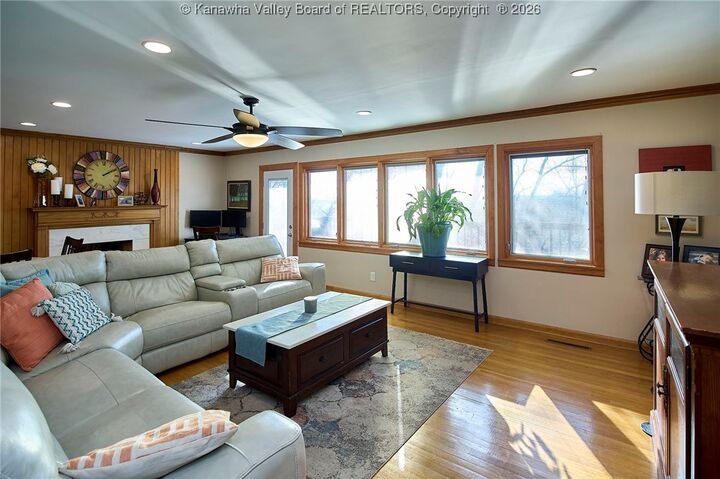 Property Photo:  1555 Summit Drive  WV 25302 