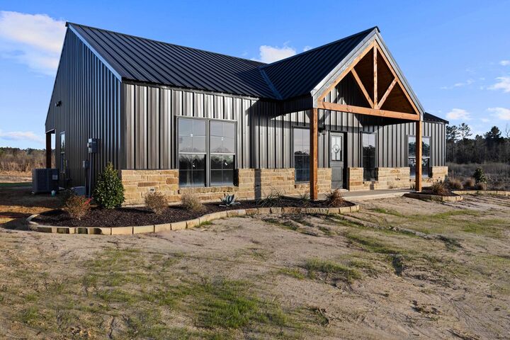 Property Photo:  625 Cr 310 County Road 310  Brown House  TX 75639 