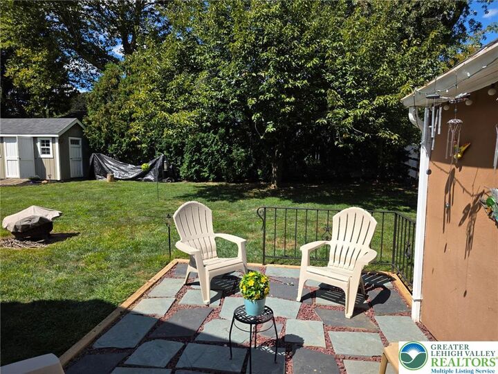 Property Photo:  2737 Spring Garden Street  PA 18042 