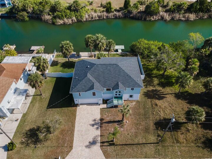 Property Photo:  3244 Rose Arbor Drive  FL 34607 