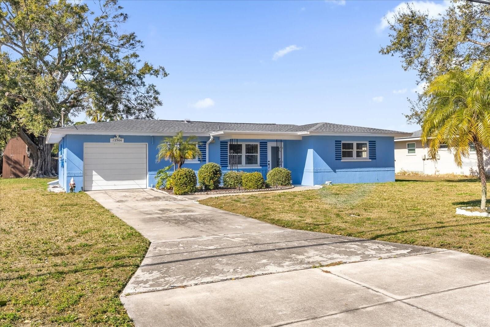 Property Photo: 12366 137th Street N FL 33774