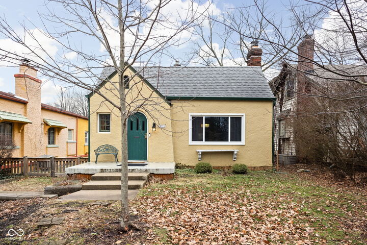 Property Photo:  5321 Carrollton Avenue  IN 46220 