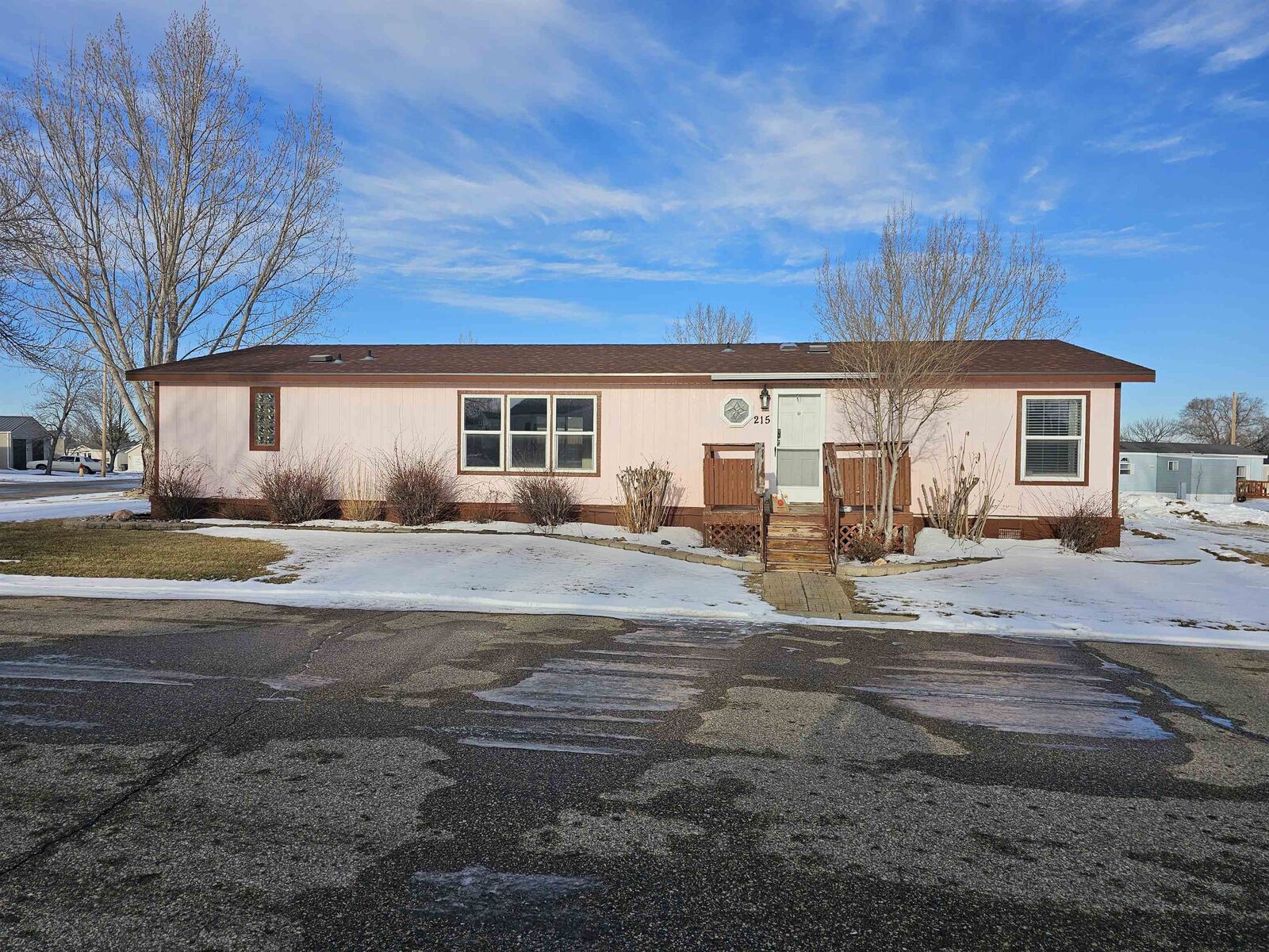 Property Photo: 406 31st Ave SE - Lot 215 ND 58701