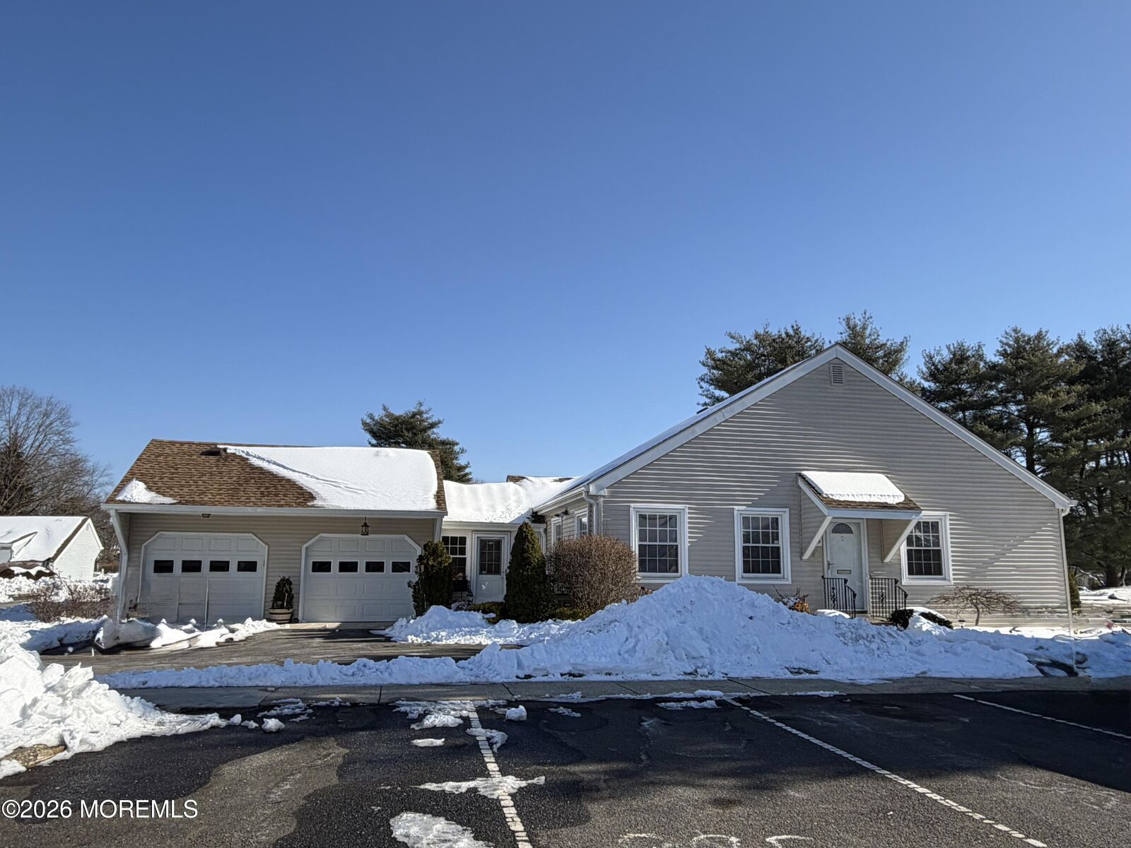 Property Photo: 30 Plaza De Las Flores NJ 07728