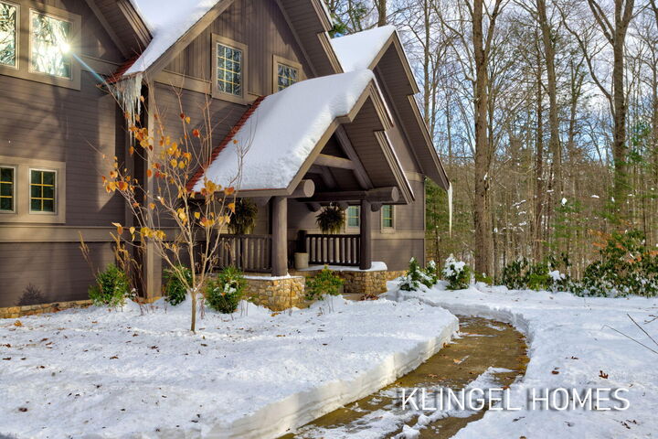 Property Photo:  6290 Scenic Woods Circle N  MI 49445 