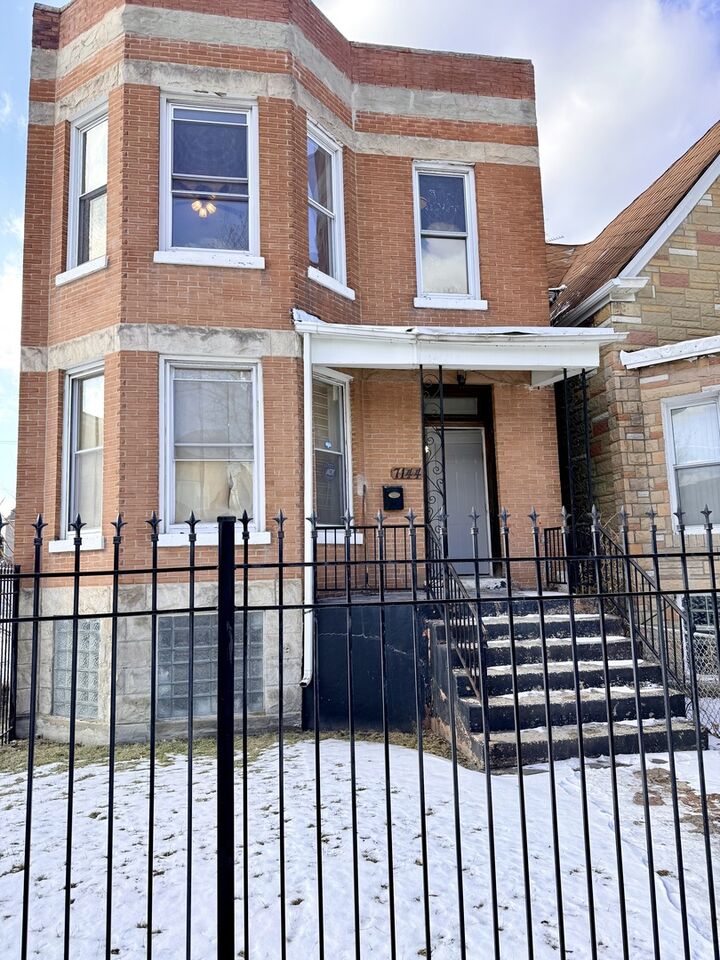 Property Photo:  7144 S Saint Lawrence Avenue  IL 60619 