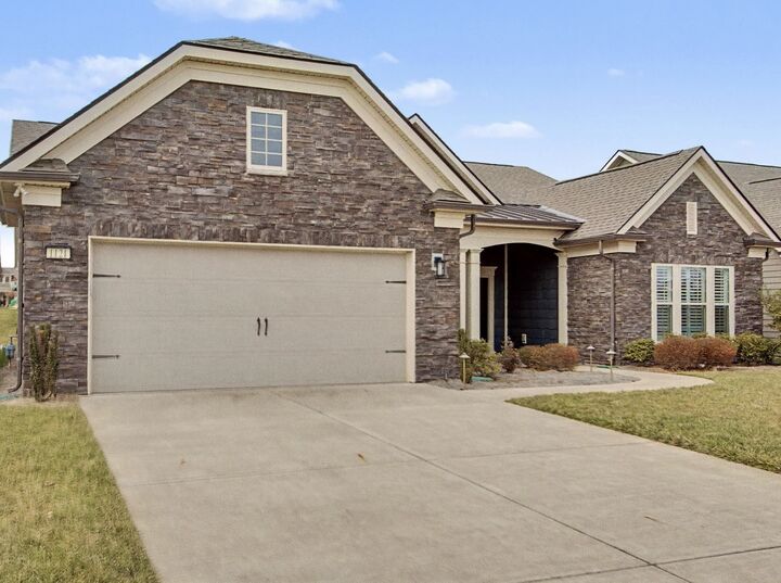 Property Photo:  1121 Davidson Walk  TN 37174 