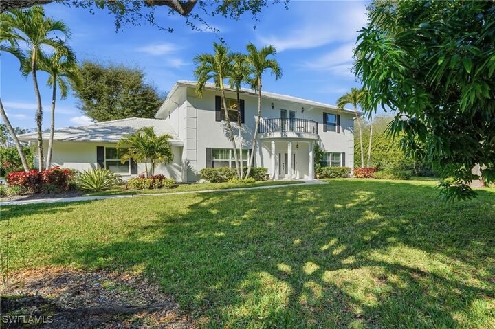 Property Photo:  7395 Stonegate Drive  FL 34109 