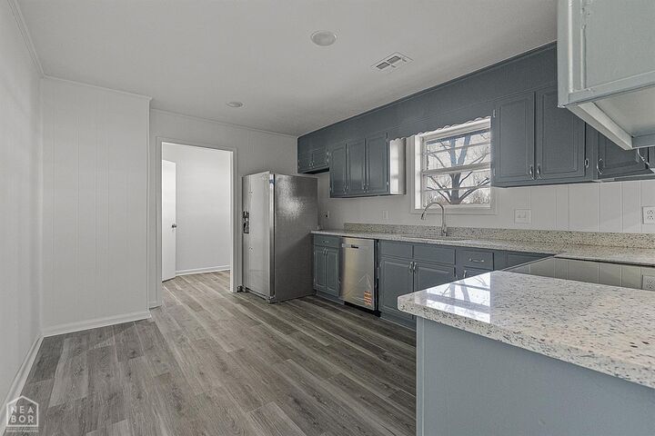 Property Photo:  1811 Darrick Lane  AR 72405 