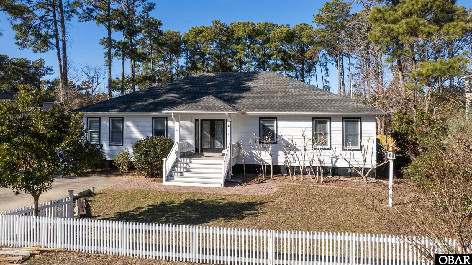 Property Photo:  518 Parkwood Drive  NC 27948 