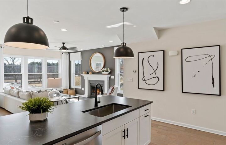 Property Photo:  15 Emerald Run 10  MA 01545 