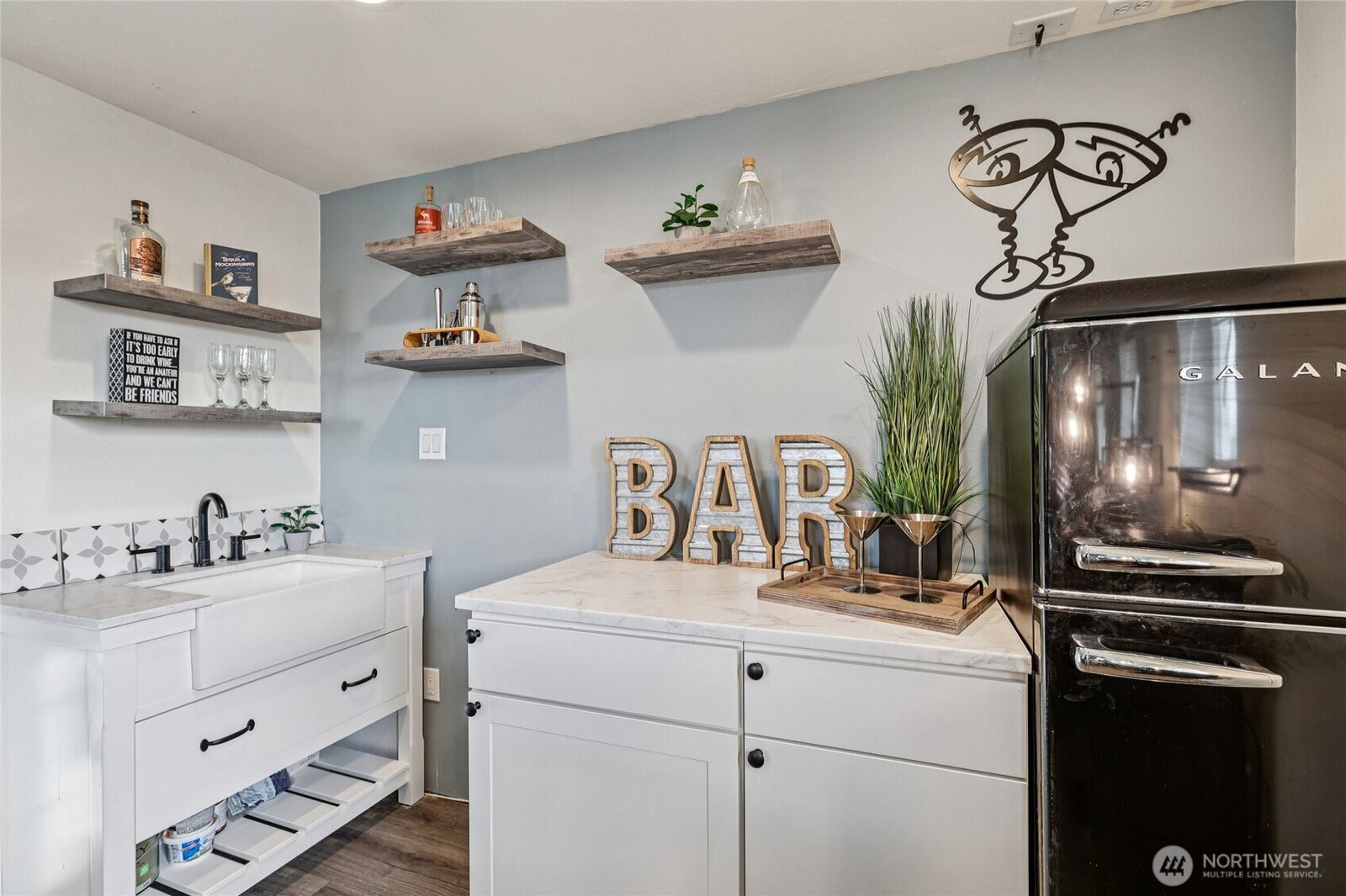 Property Photo: 17323 79th Dr NE WA 98223