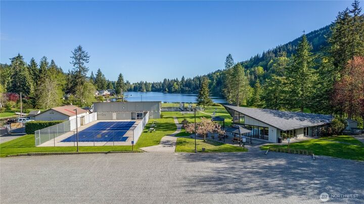Property Photo:  440 E Alder Drive  WA 98284 