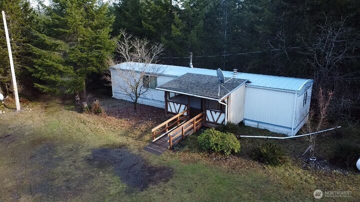 Property Photo:  220 W Buck Prairie Road  WA 98541 