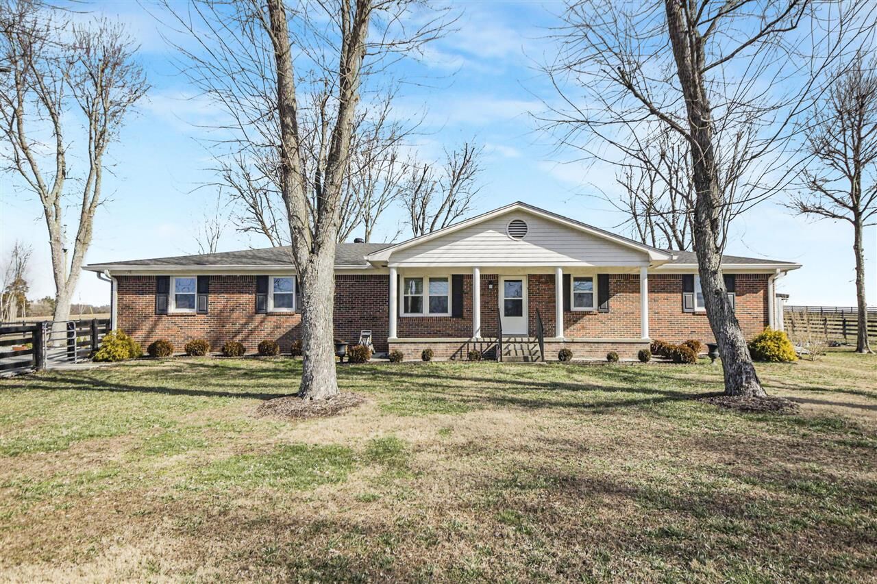 Property Photo: 5380 Tompkinsville Road KY 42141