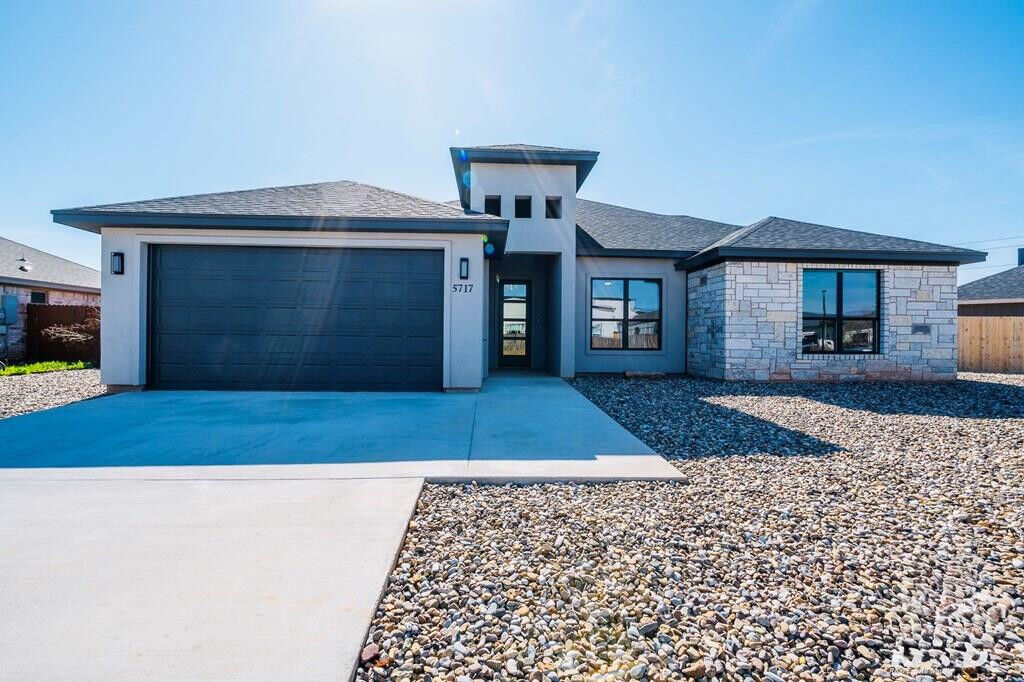 Property Photo:  5717 Melrose Avenue  TX 76901 