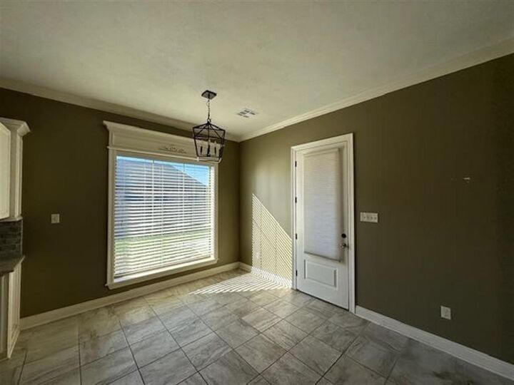 Property Photo:  894 Eve Elizabeth Lane  LA 70605 