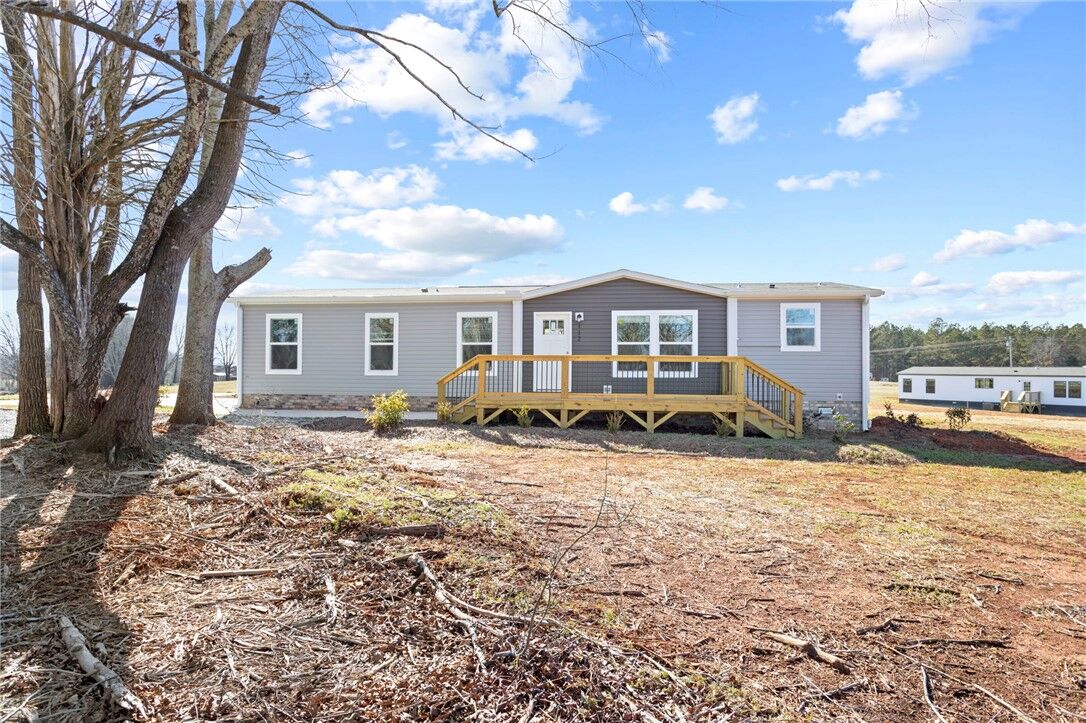 Property Photo:  112 Purdy Road  SC 29655 
