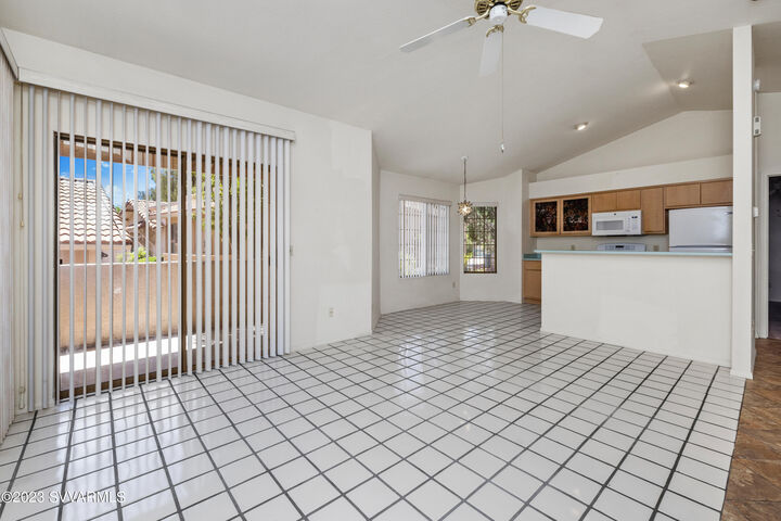 Property Photo: 563 S Sawmill D AZ 86326