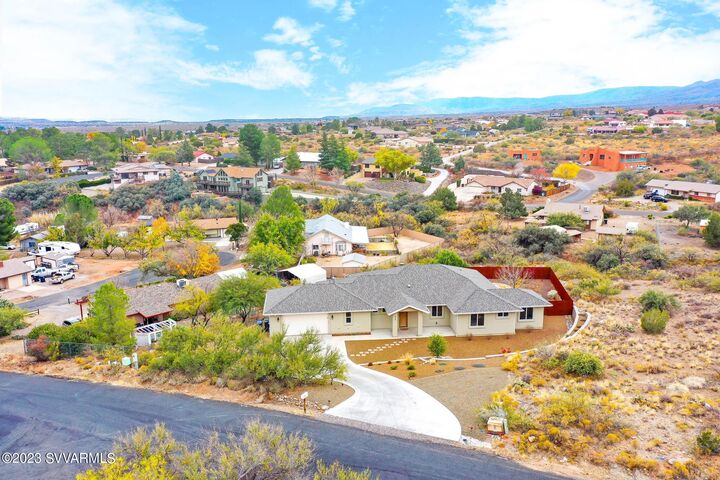Property Photo: 939 Brook Hollow Drive AZ 86326