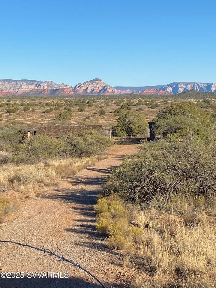 Property Photo:  9725 N Sycamore Pass Road  AZ 86336 