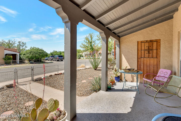 Property Photo:  1424 Second South Street  AZ 86324 