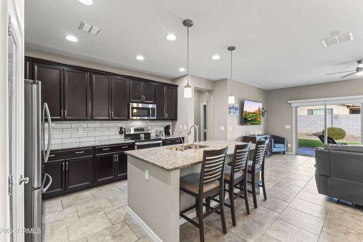 Property Photo:  74 W Strawberry Tree Avenue  AZ 85140 