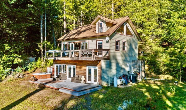 Property Photo:  40401 Little River Airport Road  CA 95456 